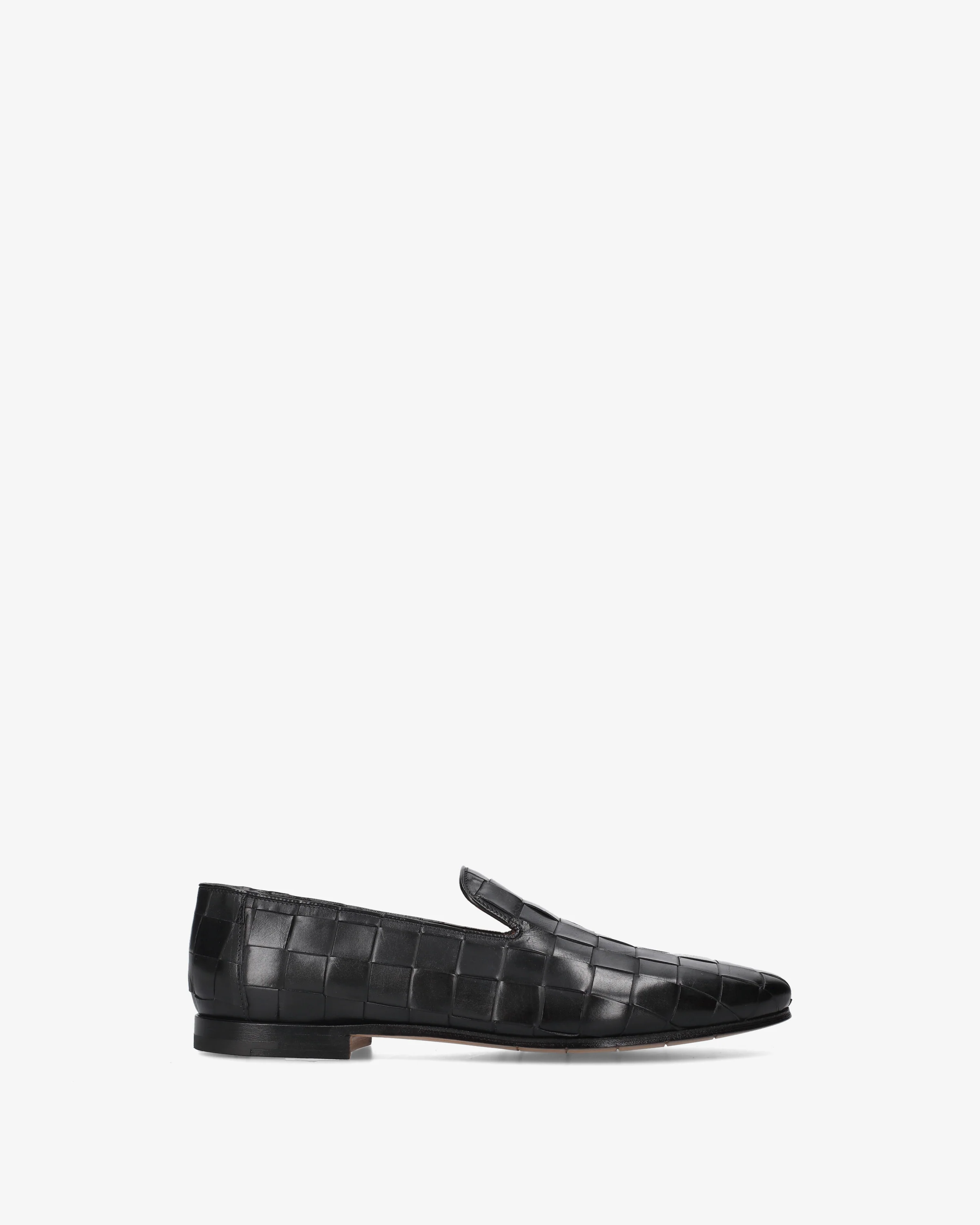 Leather loafers with a woven design