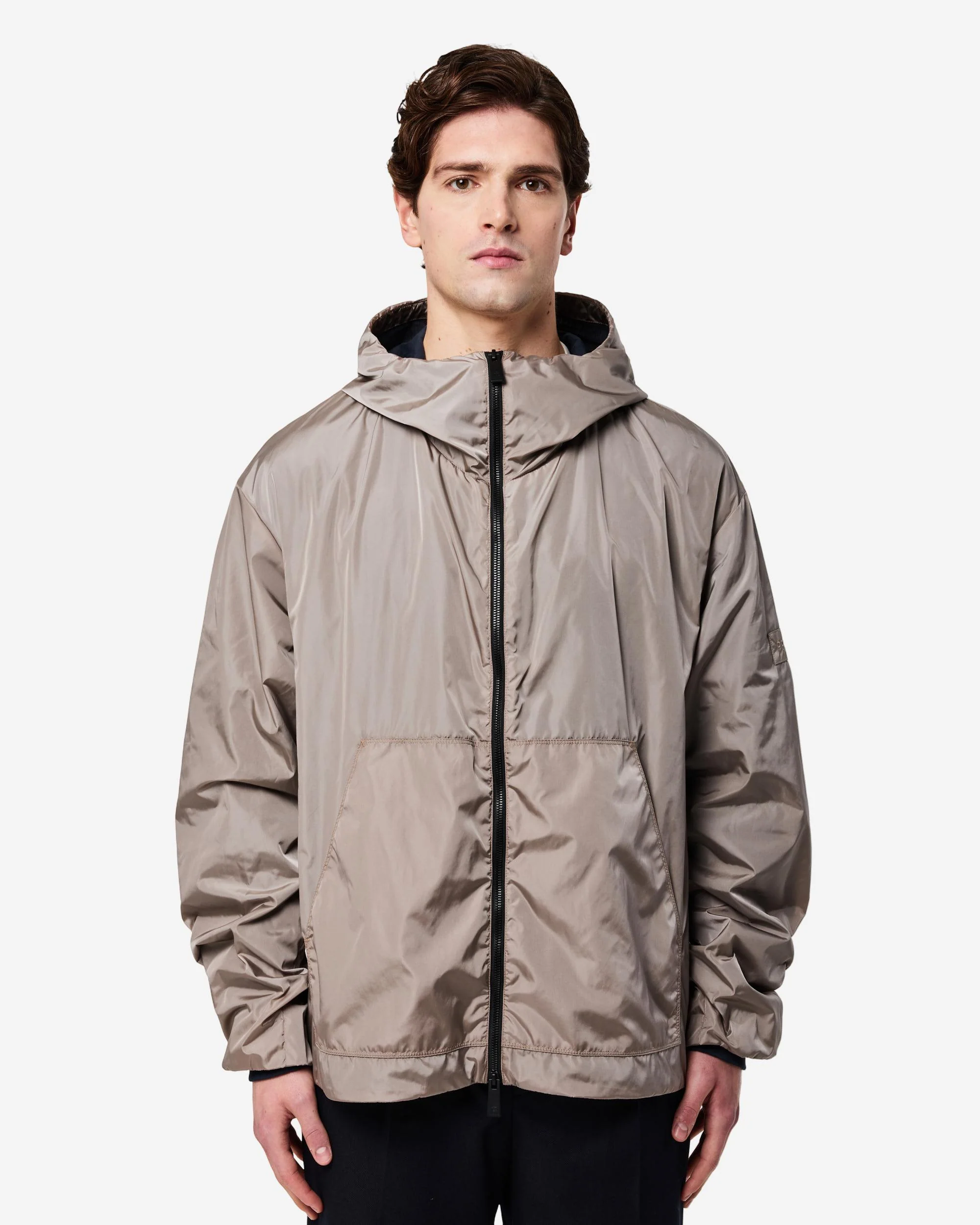Lightweight nylon hooded jacket - Image 3